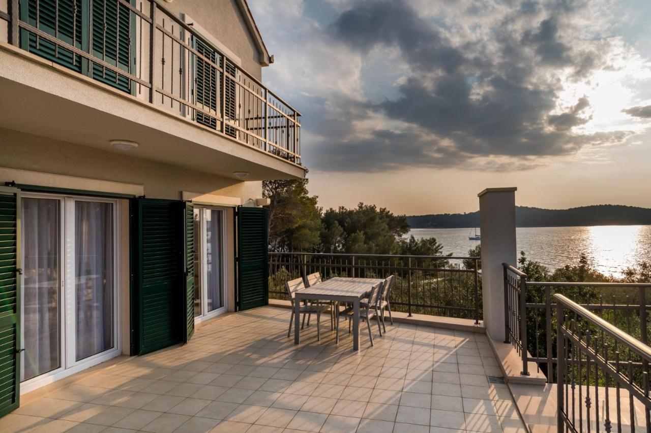 Bijaka Villas&Apartments Милна Екстериор снимка