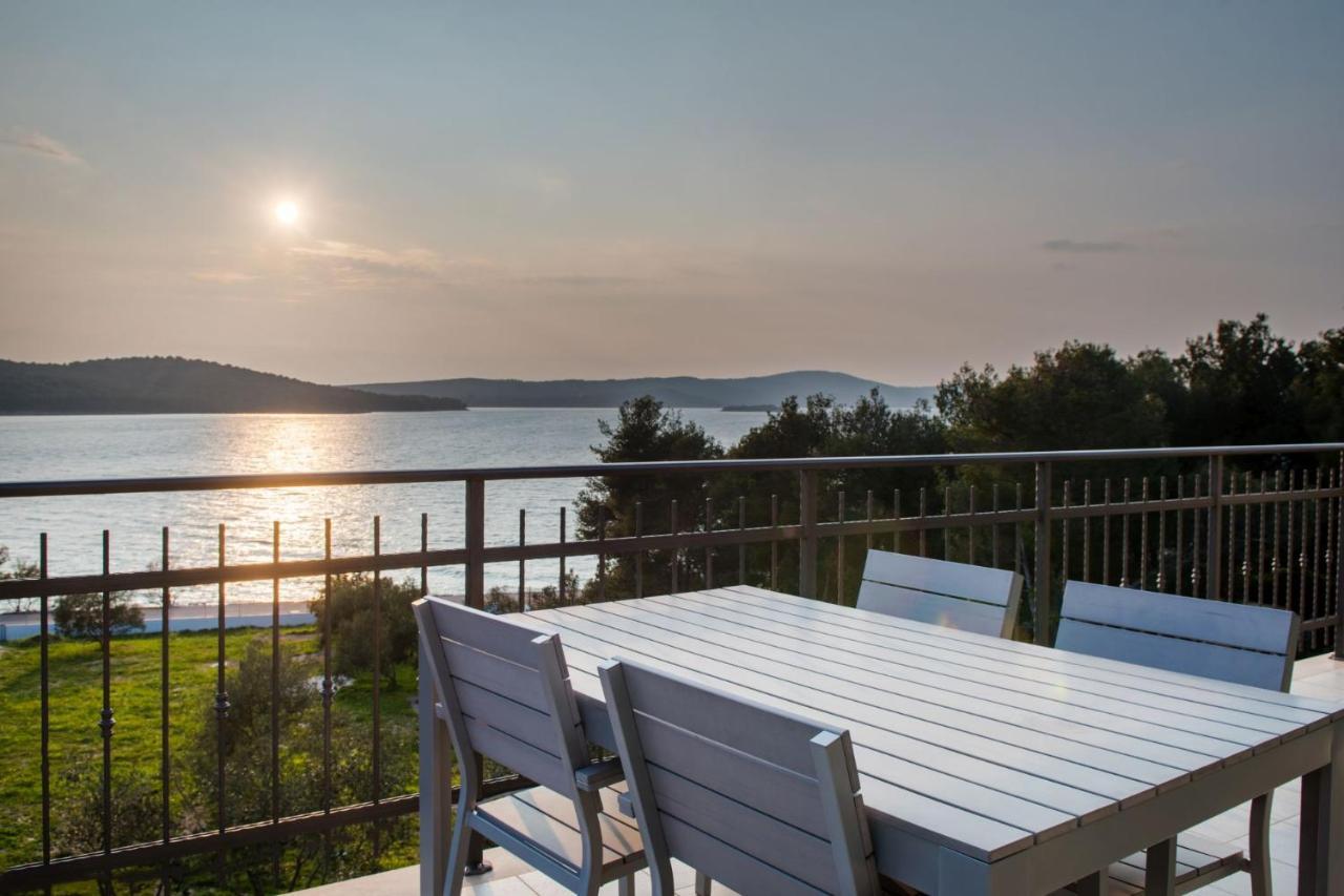 Bijaka Villas&Apartments Милна Екстериор снимка