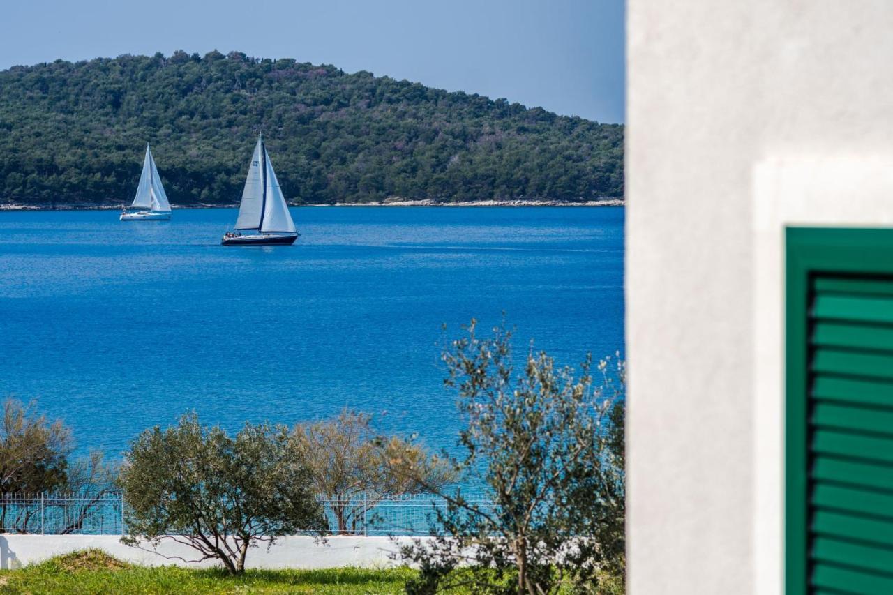 Bijaka Villas&Apartments Милна Екстериор снимка