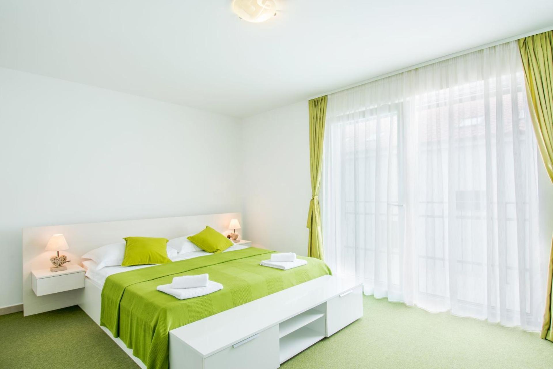 Bijaka Villas&Apartments Милна Екстериор снимка