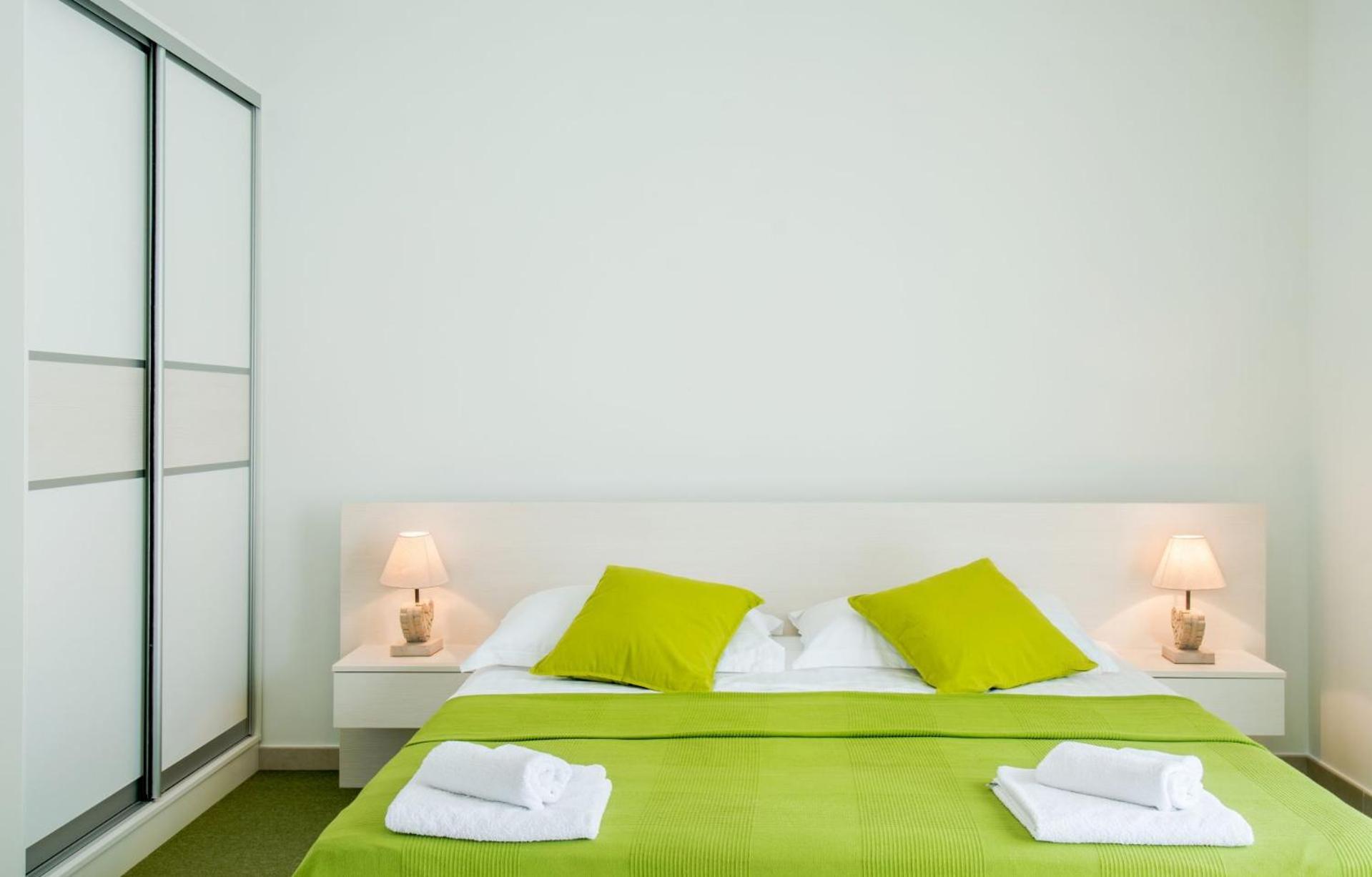 Bijaka Villas&Apartments Милна Екстериор снимка